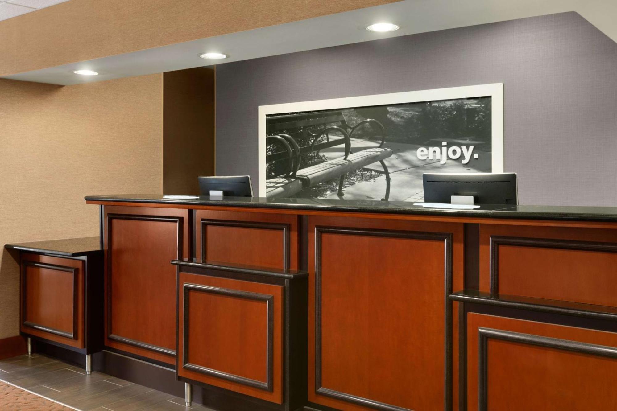 Hampton Inn Akron-Fairlawn Montrose Exterior foto